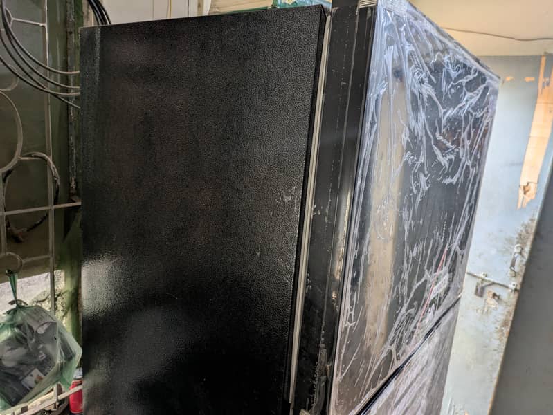 Refrigerator 3