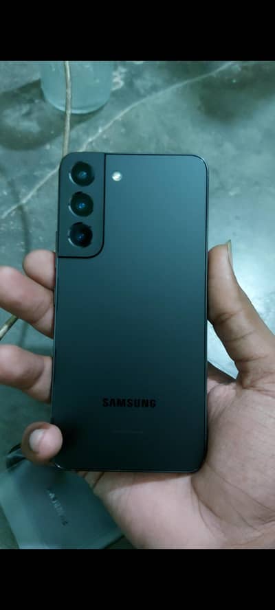 Samsung Mobile S22