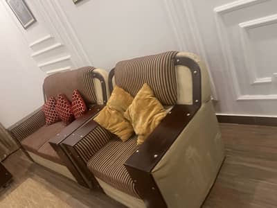 Sofa set