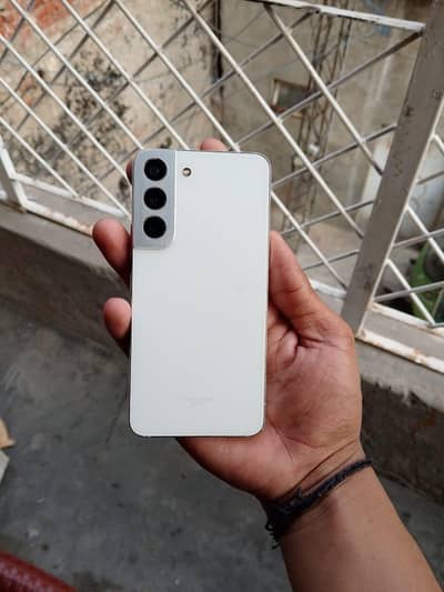 Samsung Mobile S22