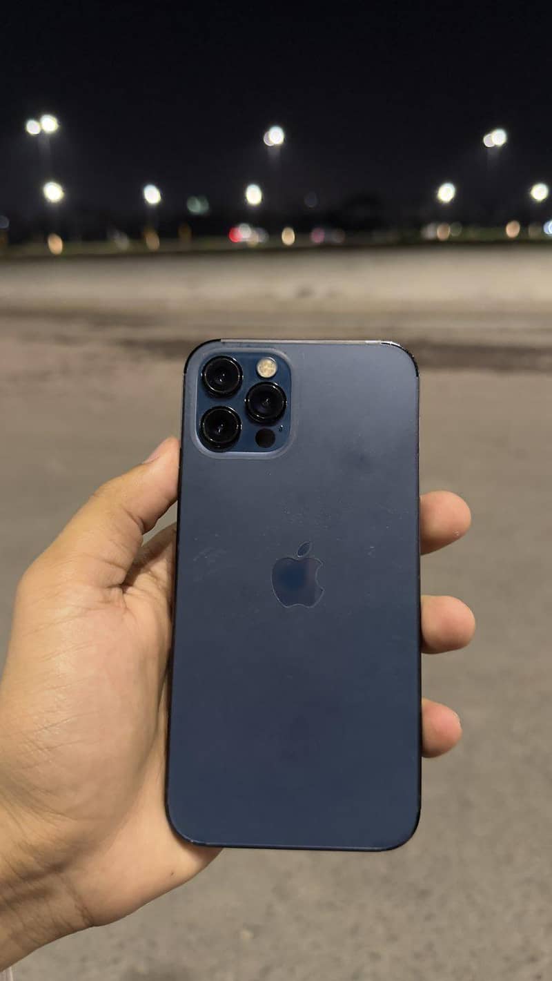 Apple iPhone 12 Pro 0