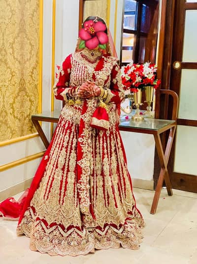 Luxury Red Bridal Lehenga – Heavy Embroidered Wedding Dress