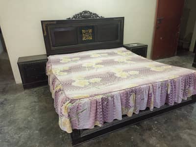 Bed Set without mattress