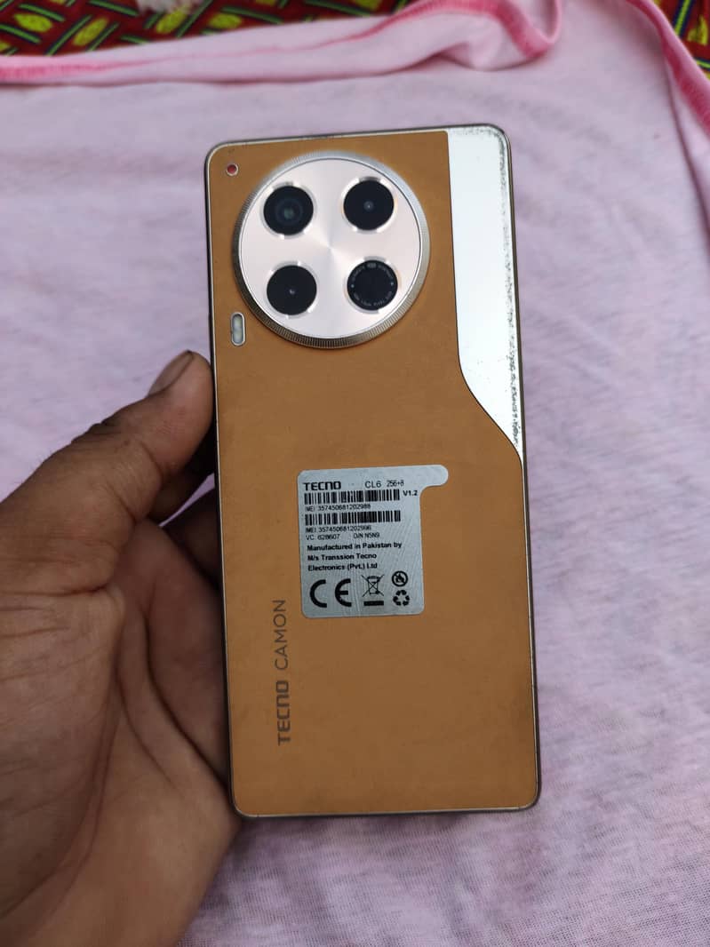 tecno Camon30 1