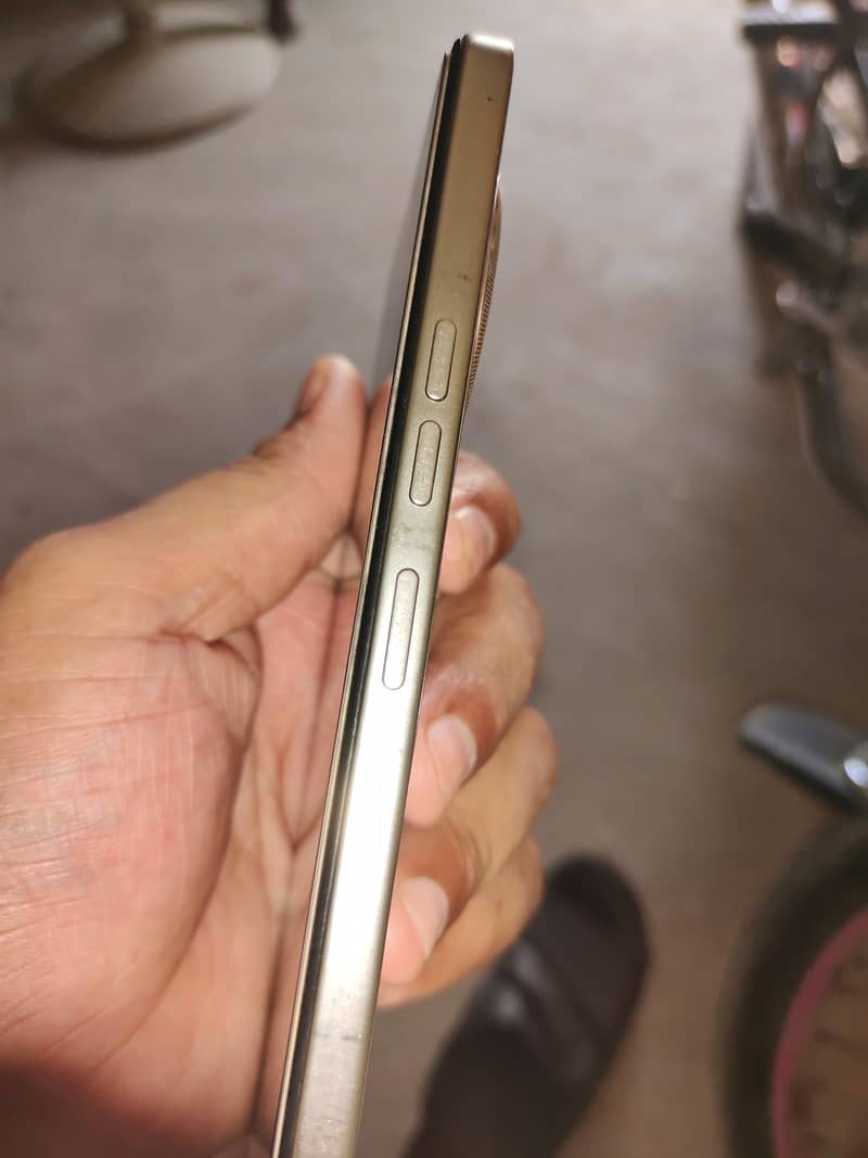 tecno Camon30 2