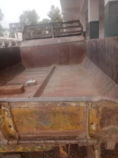 9×5.5 troly for selling . side se kolne wale daale. nasirpur mall mandi