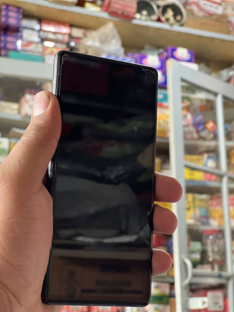 Google Pixel 6 4