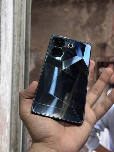 Tecno CAMON 20 8 256 condition 10/10 with full box