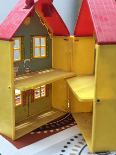 Peppa Pig home with no avatars