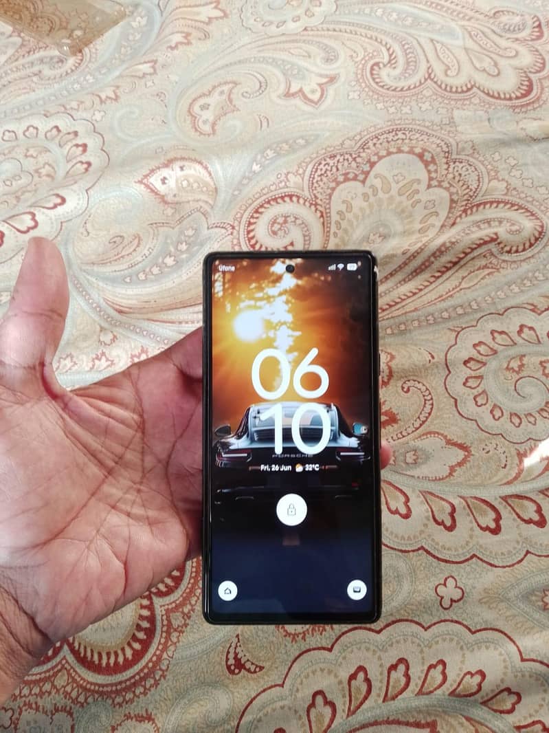 Google Pixel 7a 5
