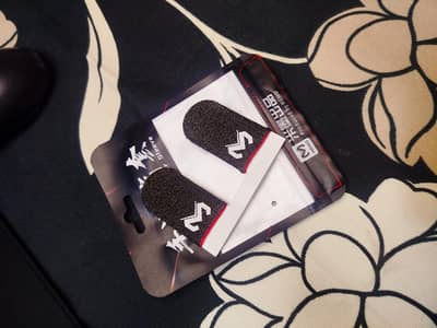 OFFICIAL MEMO GAMiNG SLEEVES 10/10