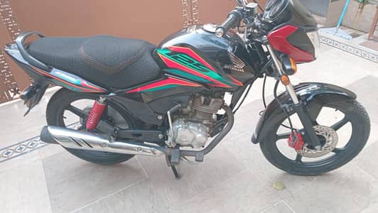 Honda CB 150F