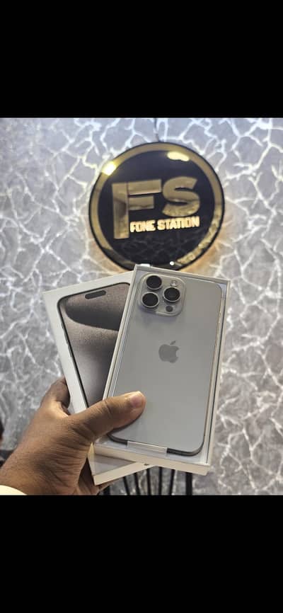 iPhone 15 Pro Max - 256GB - Non-PTA jv  (10/10 Condition)