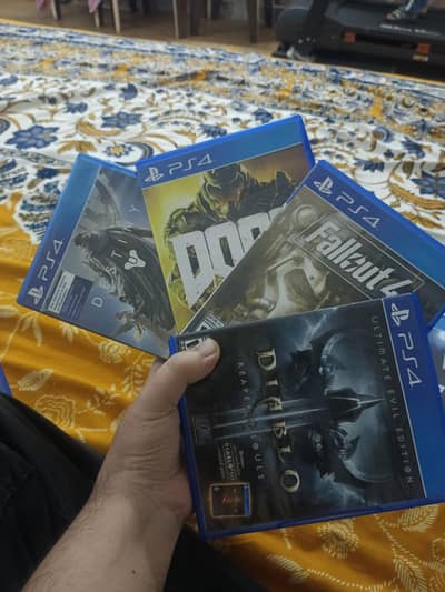 ps4 games doom fallout4 diablo  destiny