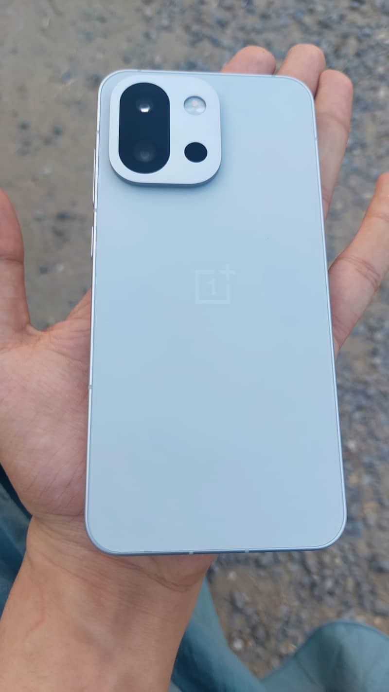 One Plus 3T 6