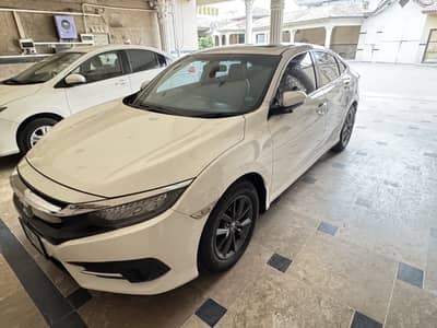 Honda civic 2020 Ug 1.8 Cvt oriel Ug