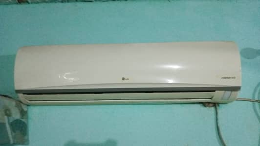 LG Room AC  MODEL:B2428H N51