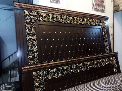 Lakri or plywood