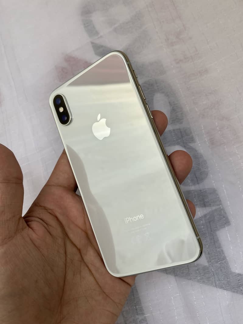 Apple iPhone X 2