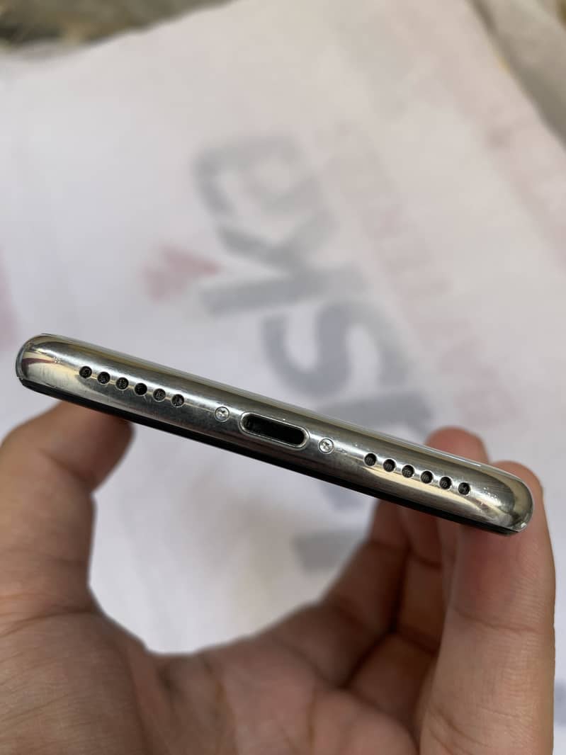 Apple iPhone X 7