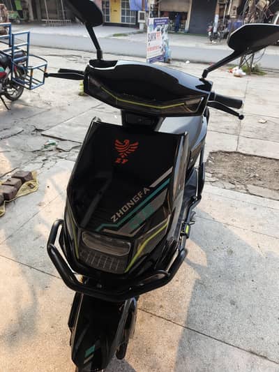 zongfa y 108 electric scooter lithium battery 10 by 10 condition