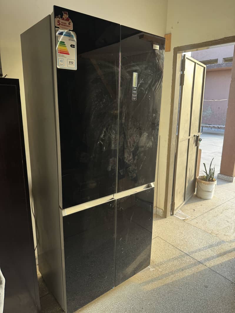refrigerator 1