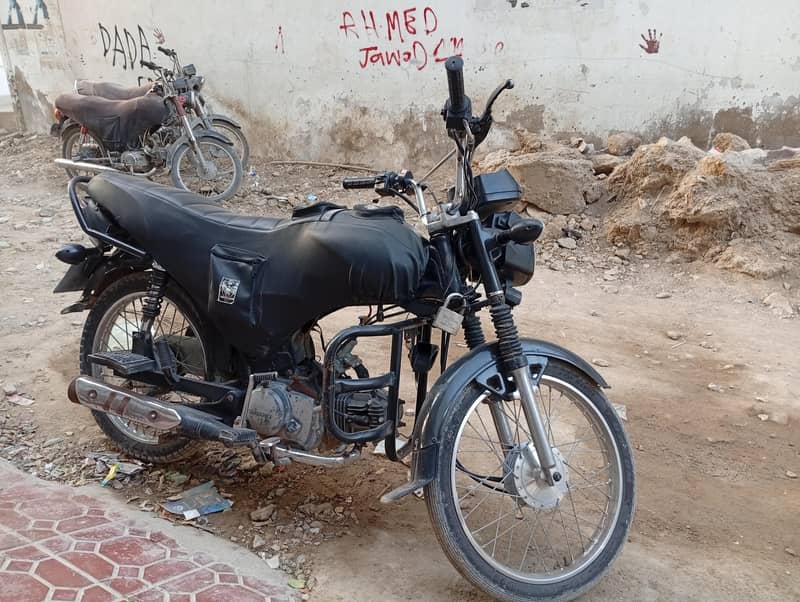 motorcycle 0