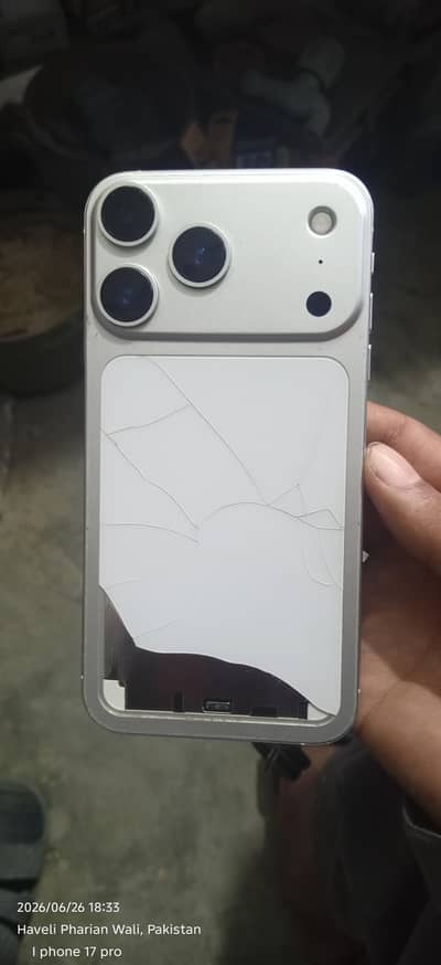 I phone xr convert 17 pro