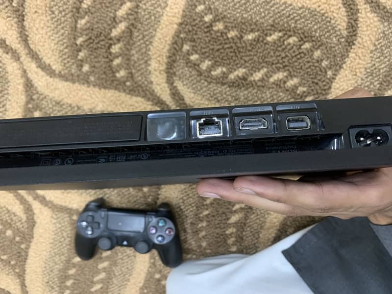 Playstation 4/controllers/CDs 12