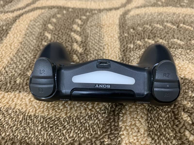 Playstation 4/controllers/CDs 14