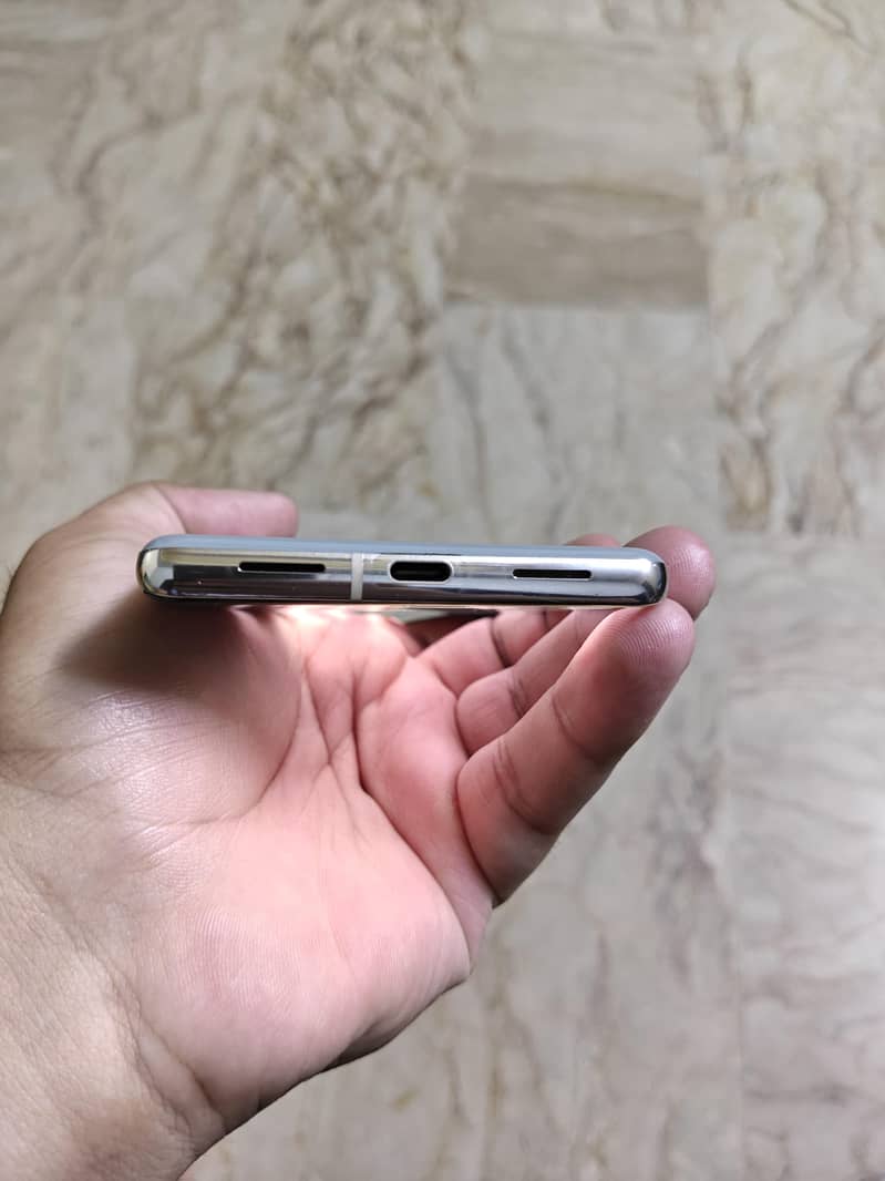Google Pixel 7 Pro 2