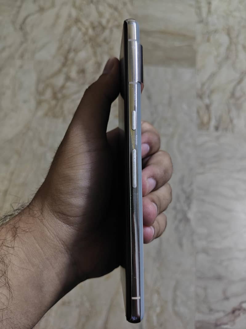 Google Pixel 7 Pro 4
