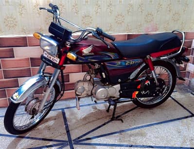 Honda CD 70 2024