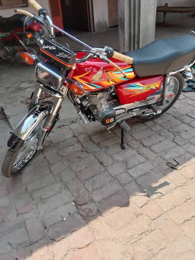 Honda CG 125 2026