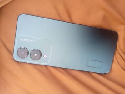 Vivo Y17s