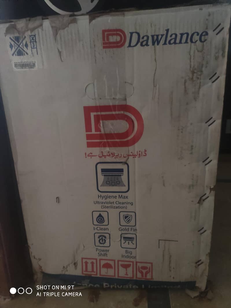 SPLIT AC ELEGANCE+UV INVERTER 30 3