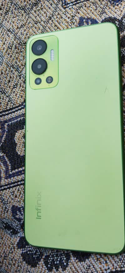 Infinix Hot 12