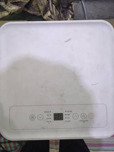 Vissani 0.75 ton portable ac with 110v ac supply