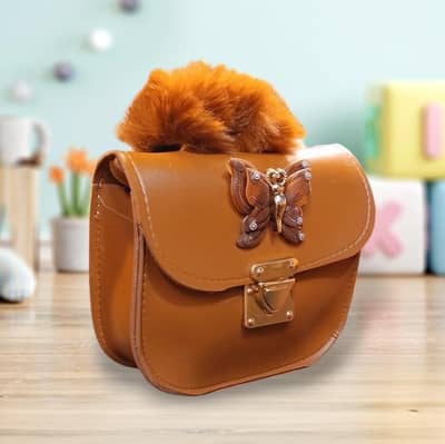 Bag With Butterfly pom pom Desing