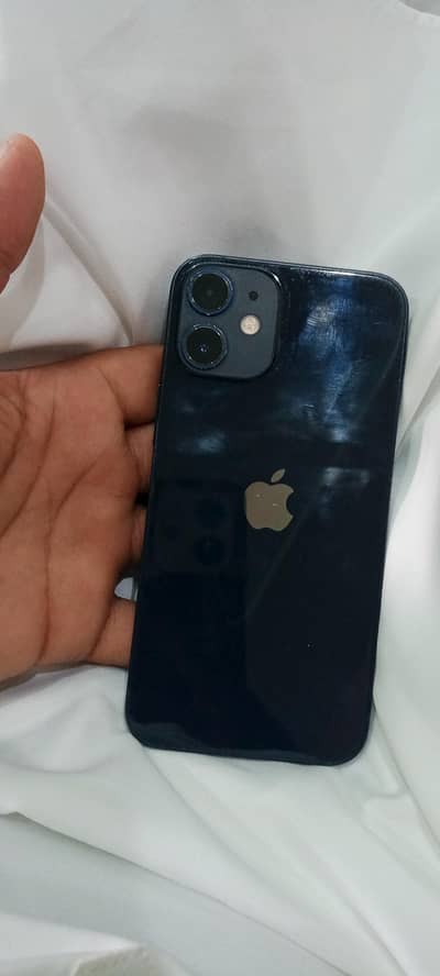 Apple iPhone 12 mini