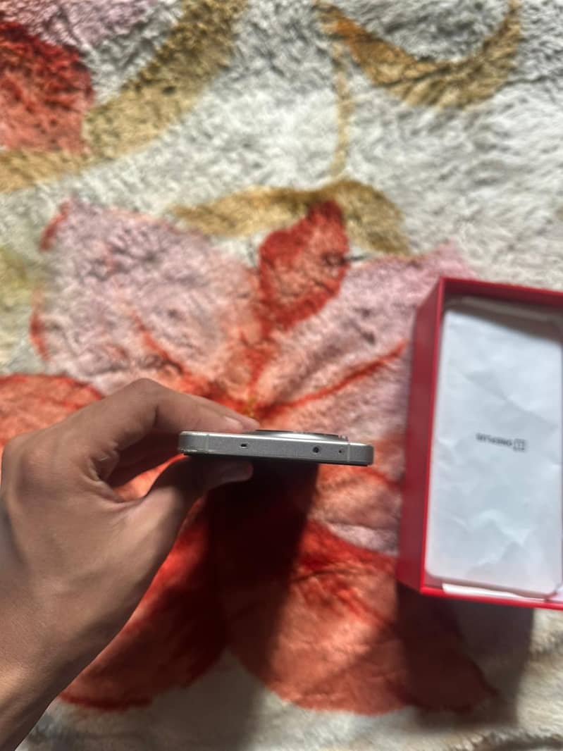 One Plus Ace 5 7