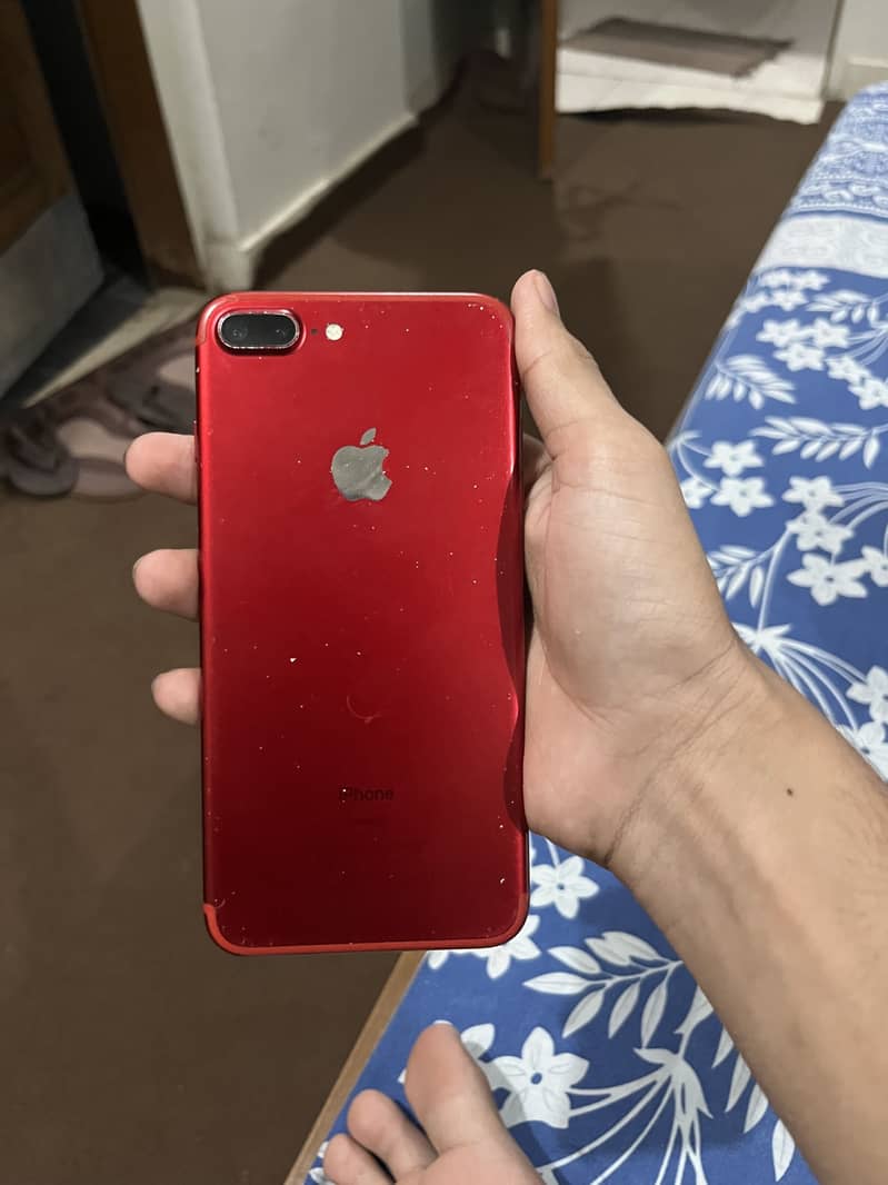 Apple iPhone 7 Plus 1