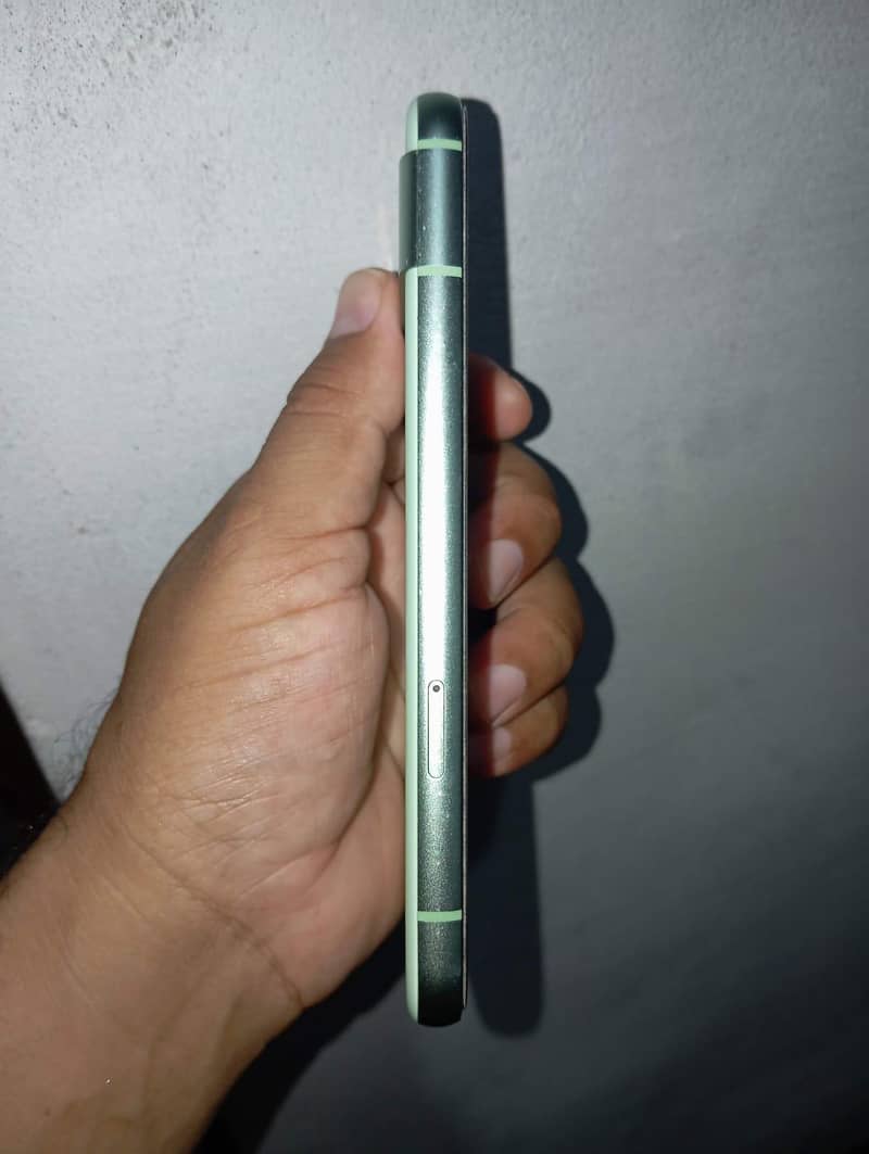 Google Pixel 8a 5