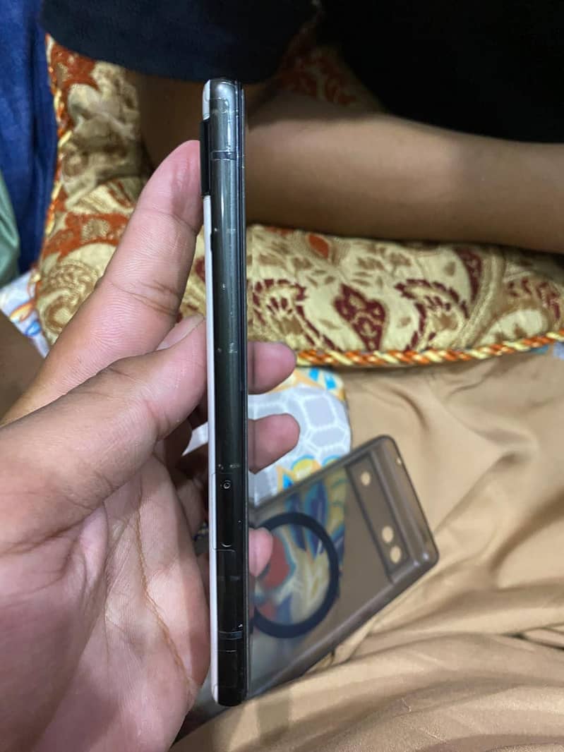 Google Pixel 6 3