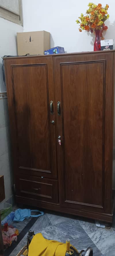 3 Door Wadroab available for sale