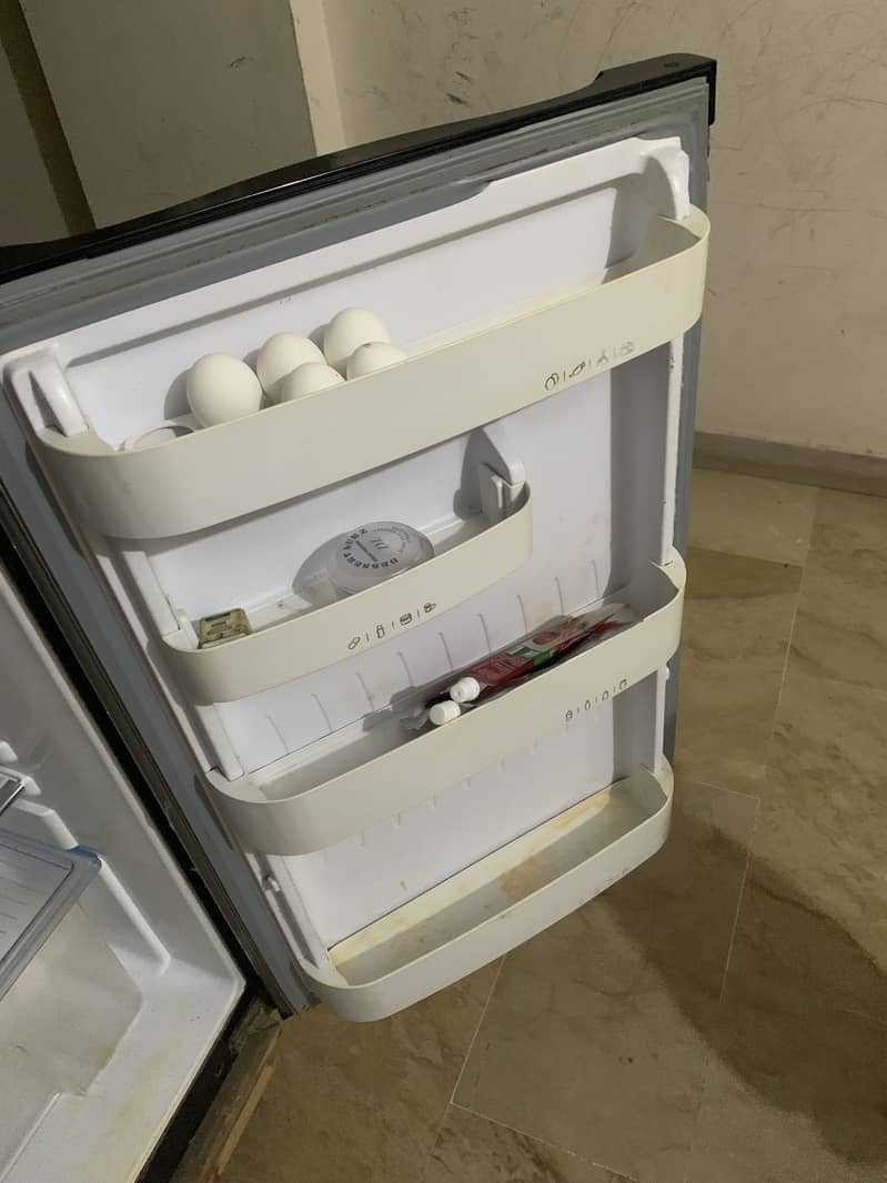 Orient Fridge 0