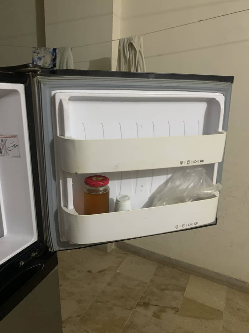Orient Fridge 3