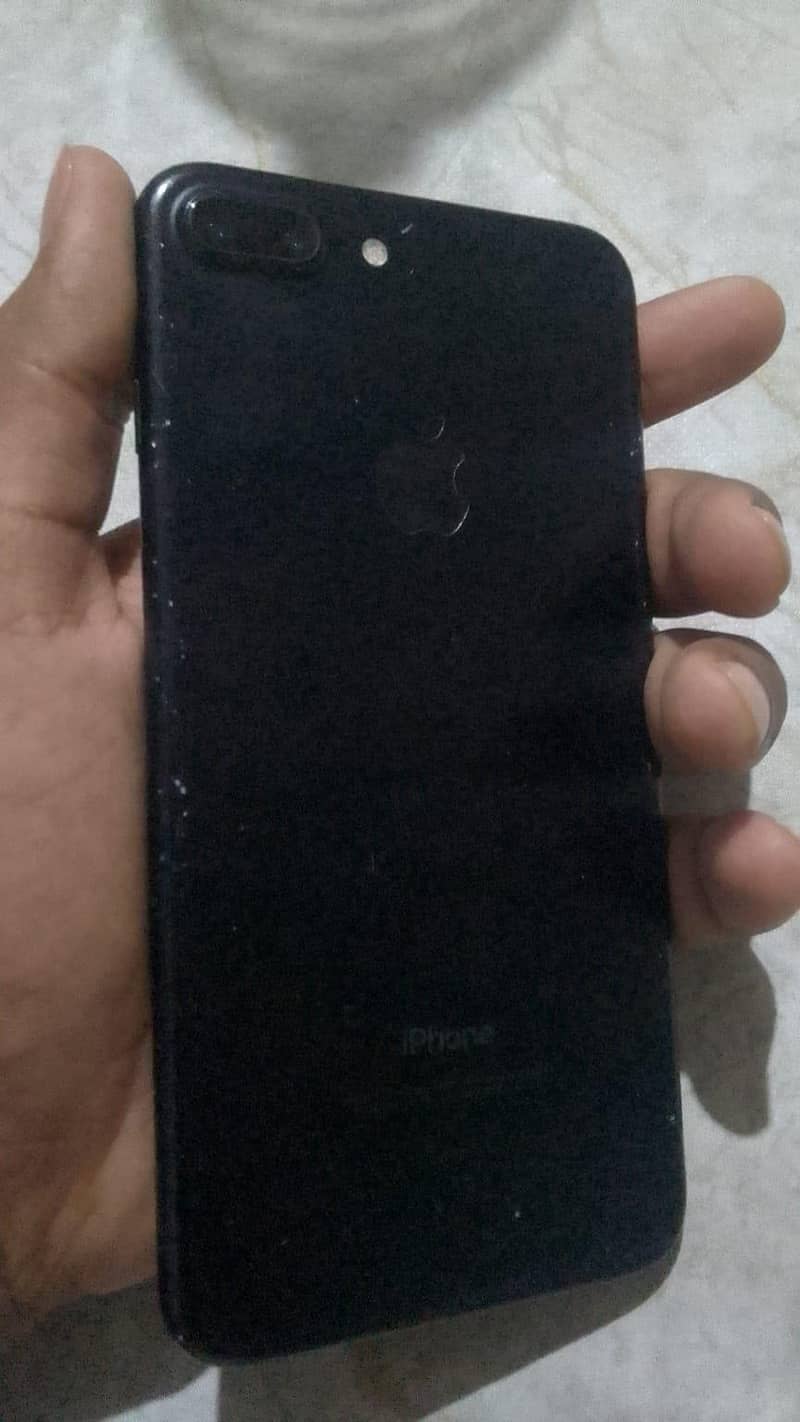 Apple iPhone 7 Plus 5