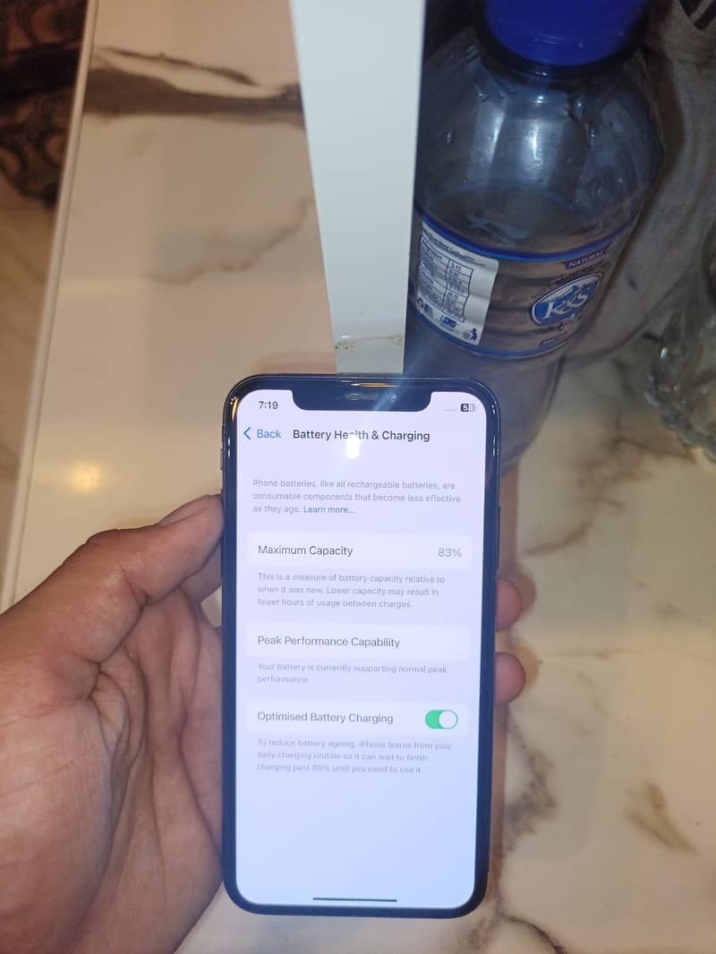 Apple iPhone X 3