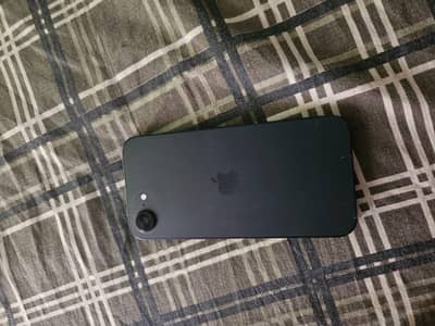 Apple iPhone 16e